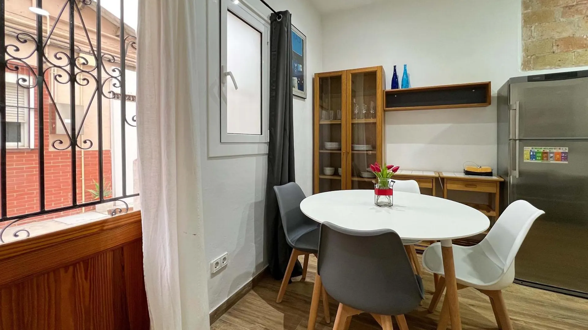 Stay U-Nique Apartments Caminal برشلونة 0*,