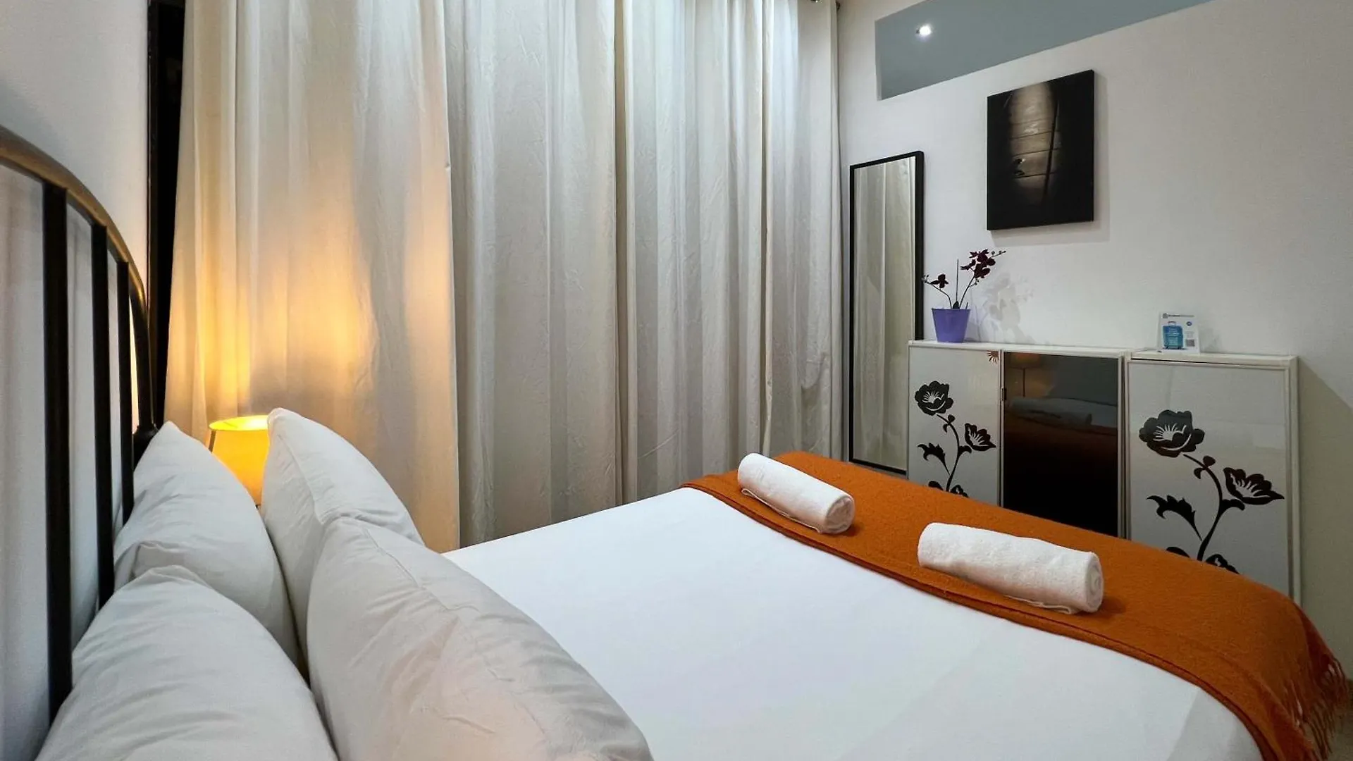 Stay U-Nique Apartments Caminal برشلونة